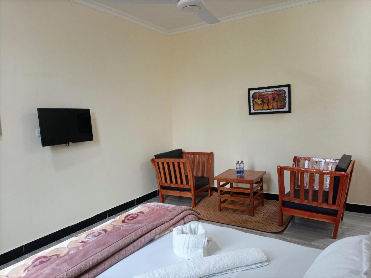 Chibuba Airport Accommodation Dar es Salaam Exteriör bild