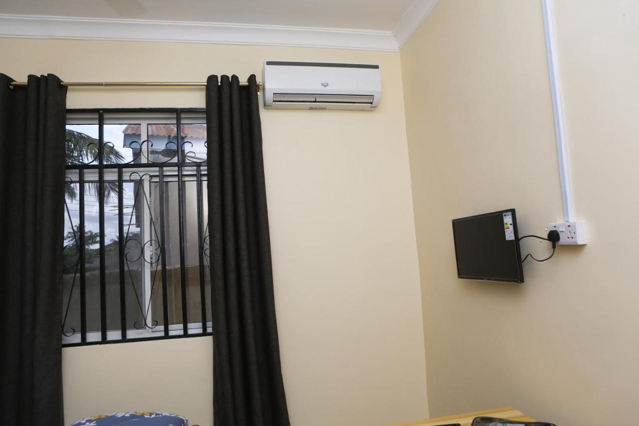 Chibuba Airport Accommodation Dar es Salaam Exteriör bild